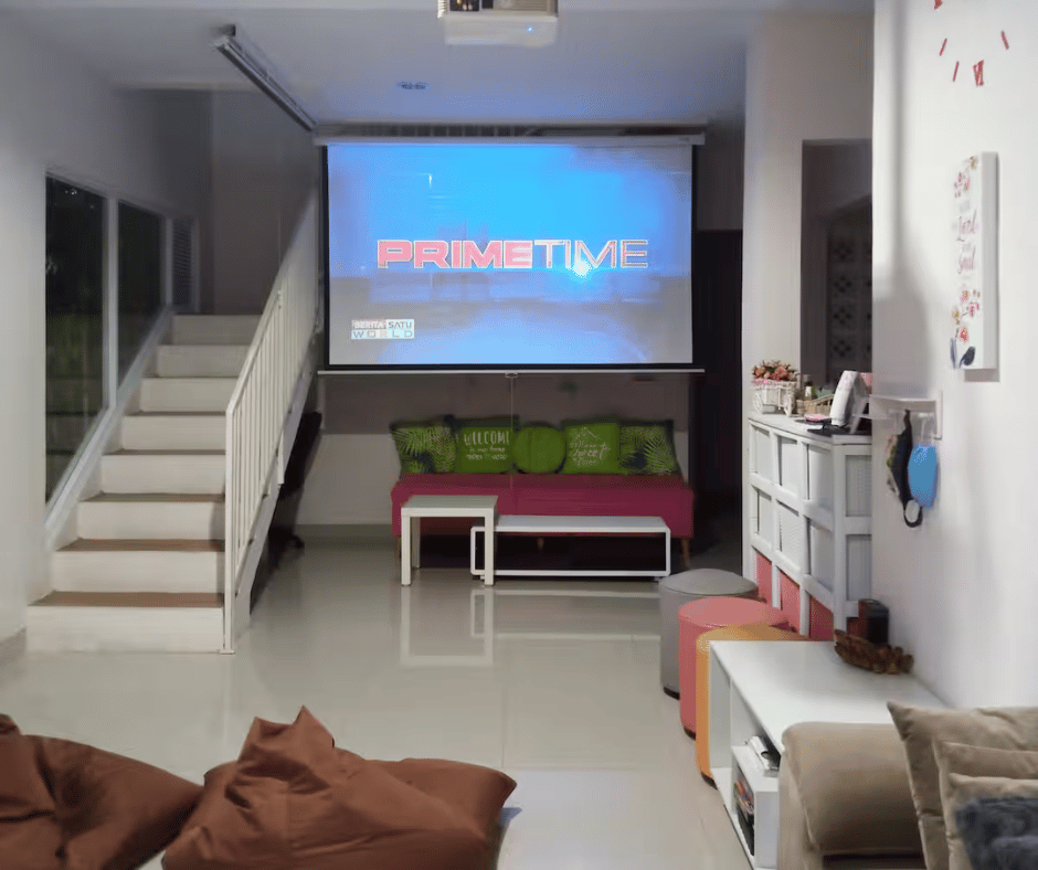 Casavilla Sentul - Casa Pasadena